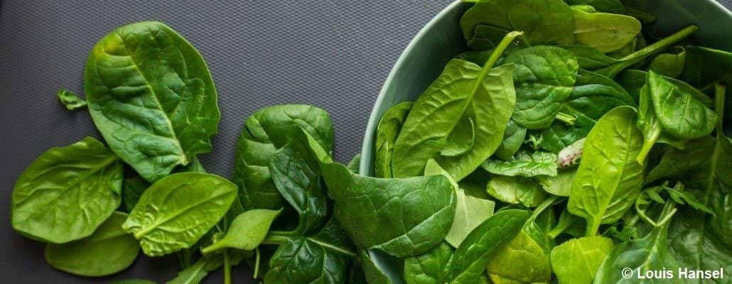 Salade d'épinards aux pépins de courge