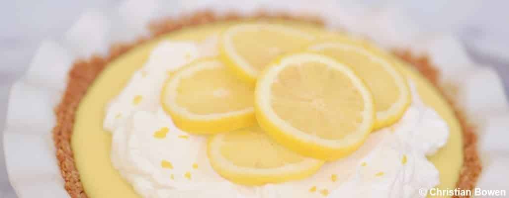 Petite tarte avec des rondelle de citron sur le dessus