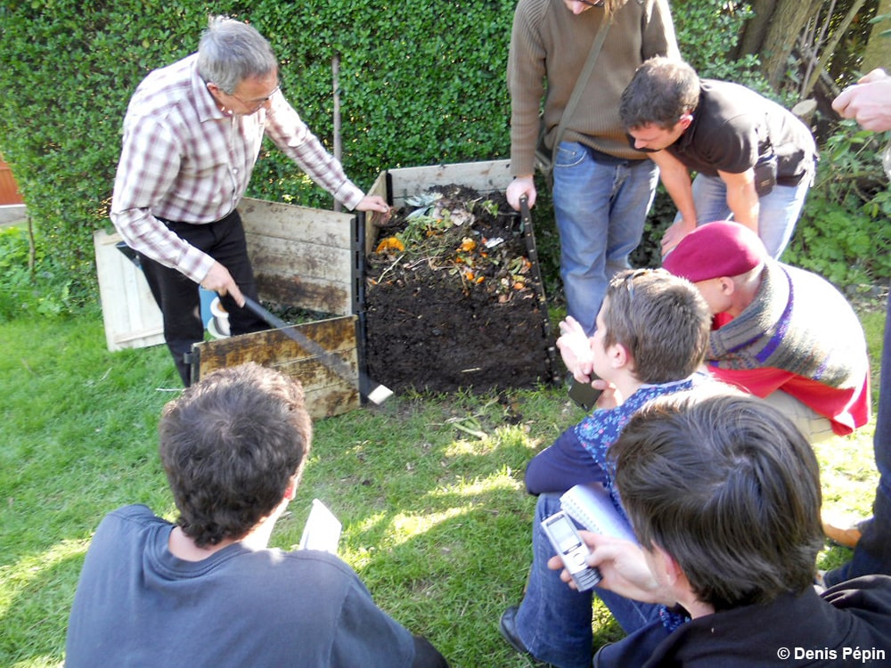 Compost et paillis : fertiliser la terre de son jardin – Cesson-Sévigné (35)