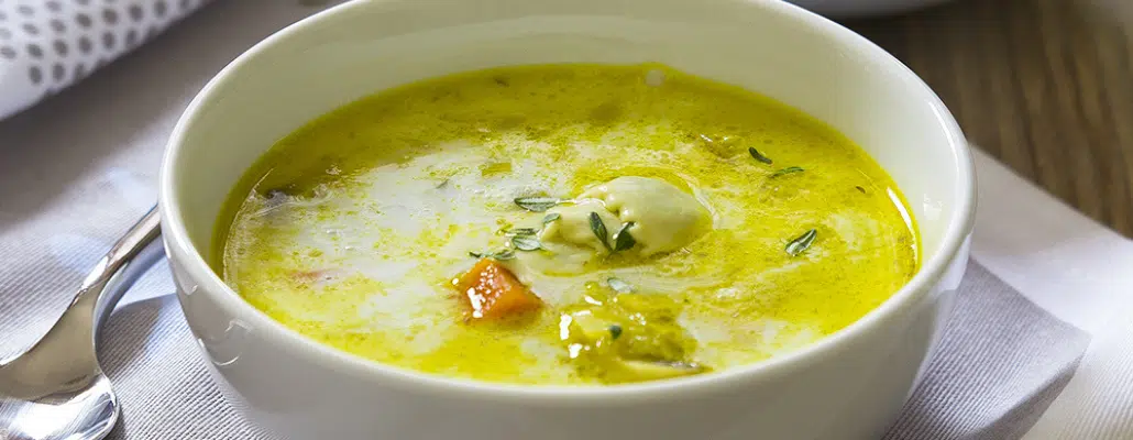Une soupe aux ravioles avec ou sans gluten