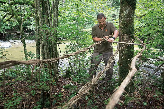 Fabriquer son hamac dans la nature 4