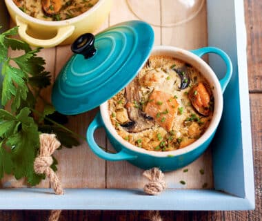 Ramequins de flans terre et mer aux algues et poisson